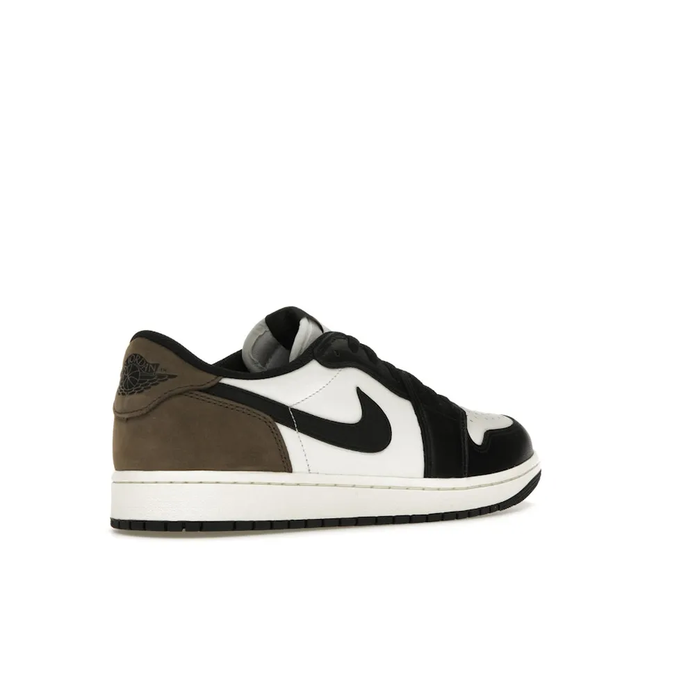 Air Jordan 1 Low OG Mocha