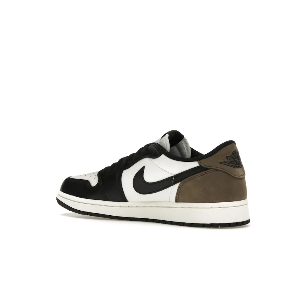 Air Jordan 1 Low OG Mocha