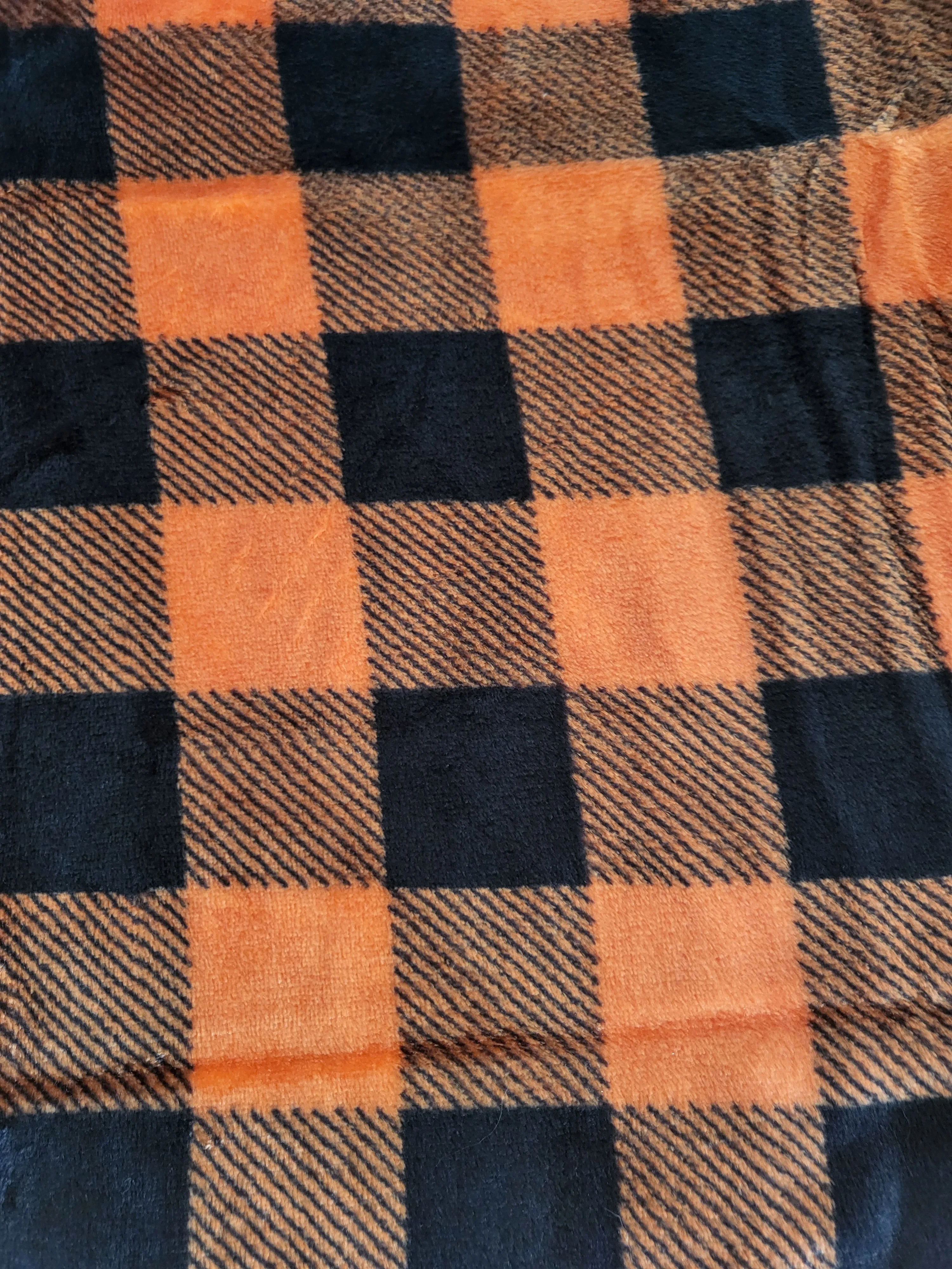 BALDWIN BLACKHAWK/BLACKCAT HOCKEY FUNDRAISER - Cozy Rink Blanket customizable (Closes 12/20/24)