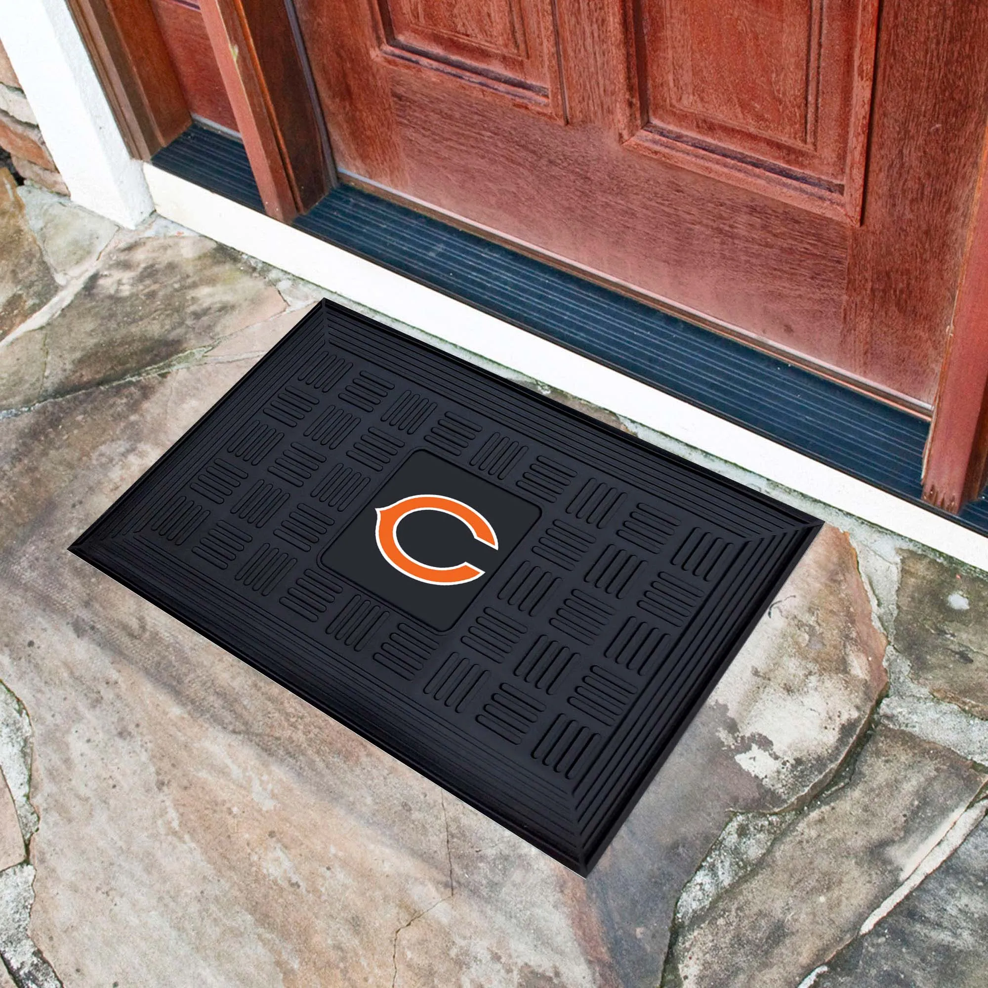 Chicago Bears Heavy Duty Vinyl Medallion Door Mat - 19.5in. x 31in.