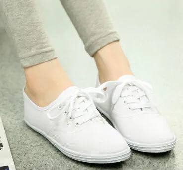 New 2017 women canvas shoes breathable fashion brand women flat shoes woman white shoes plus size 35-42