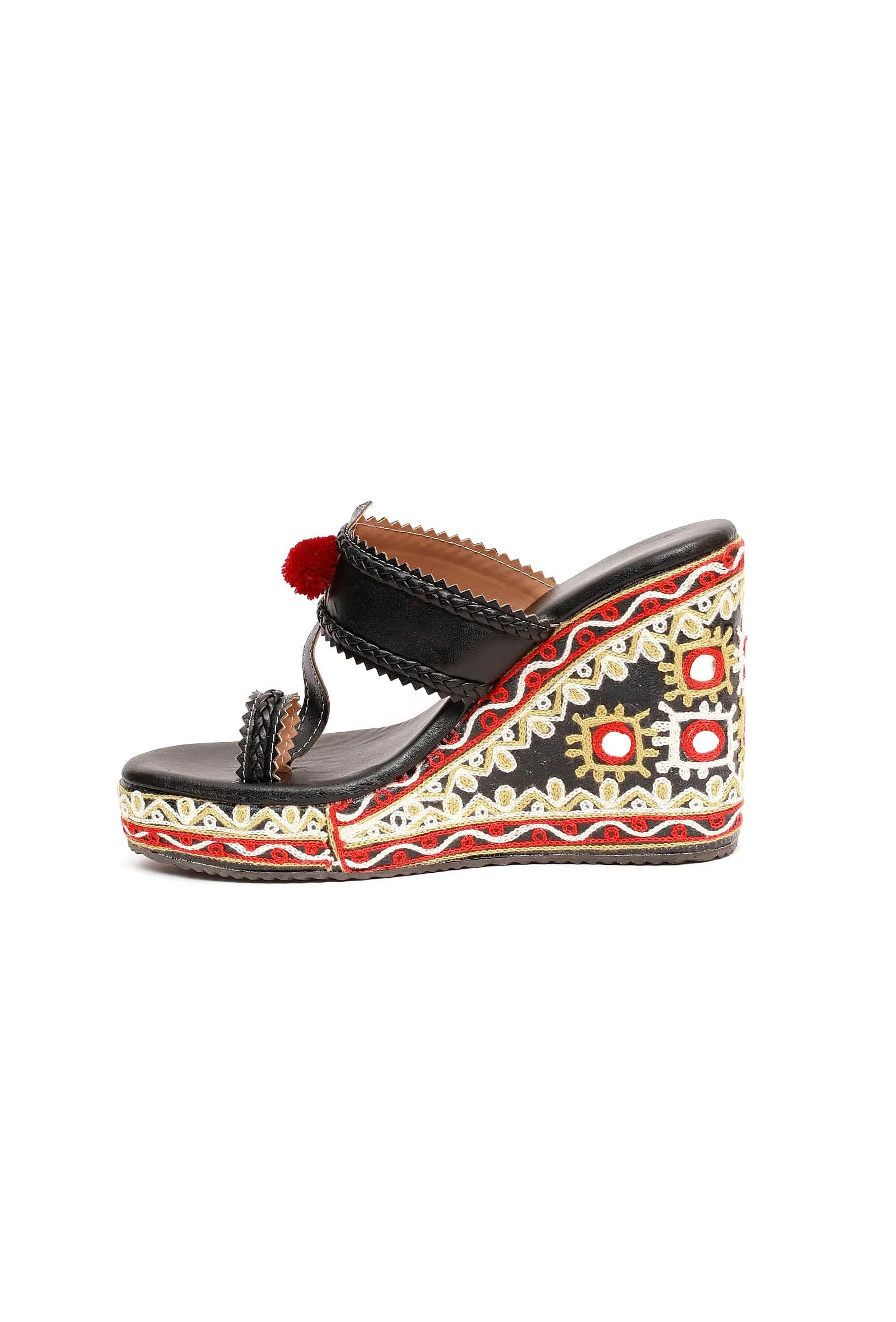 Red & Black Kutch Wedges